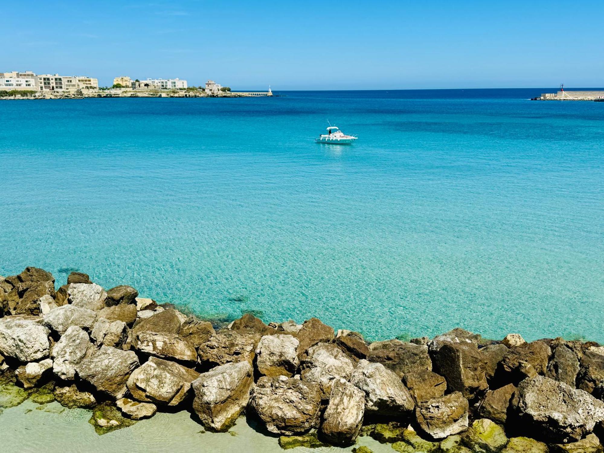 Dimora Del Sole Luxury And Charm Apartment Otranto Ngoại thất bức ảnh